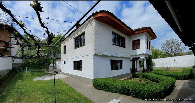 Bed and Breakfast Bujtina Zhaveli Gjakova Exterior foto